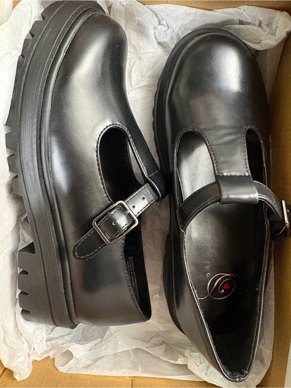 NIB Darling Black Leather Mary Jane’s Size 6